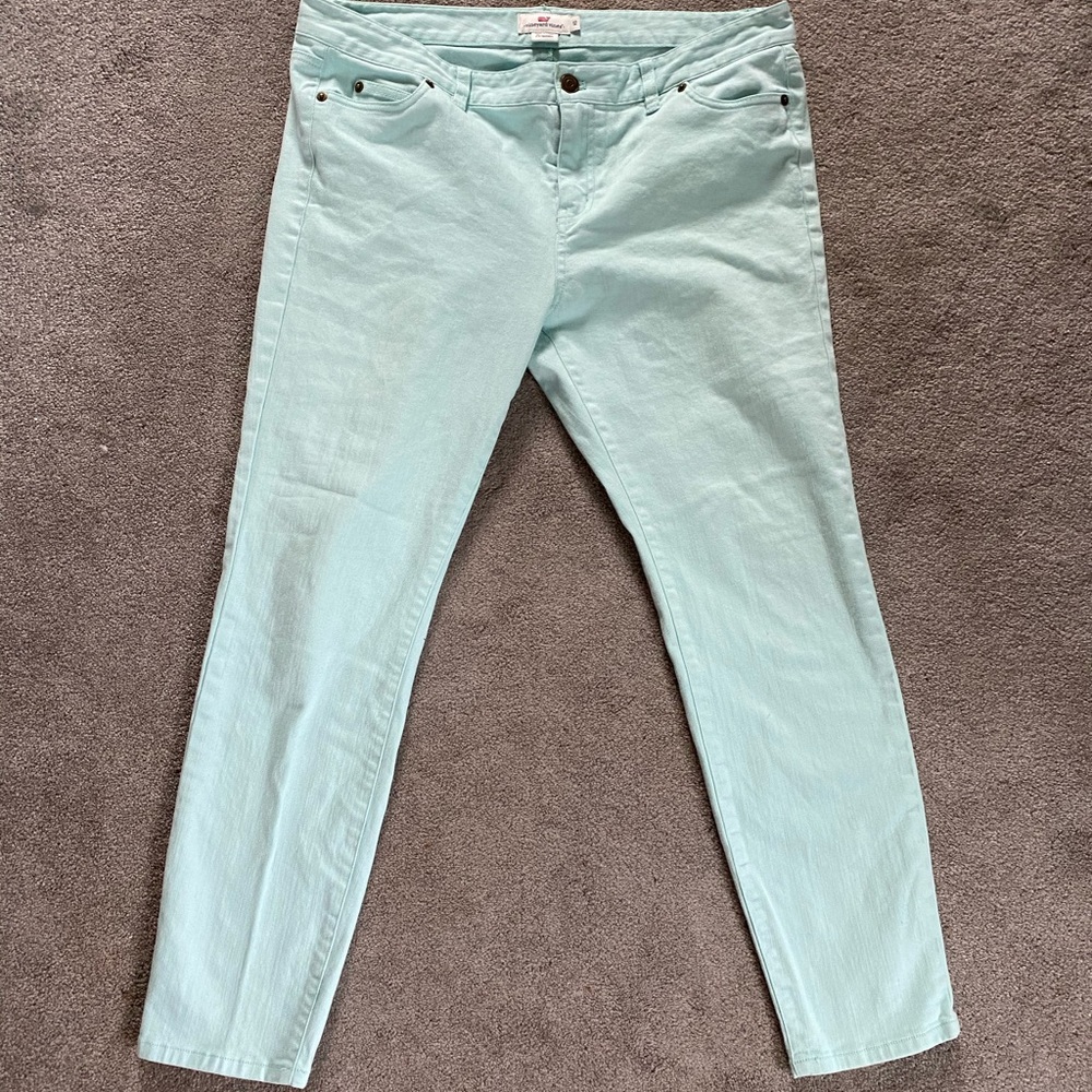 Vineyard Vines ankle length jeans